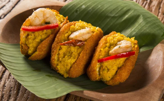 Review Makanan Acarajé Gorengan Tradisional Brasil