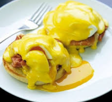 review-egg-benedict-dengan-saus-hollandaise