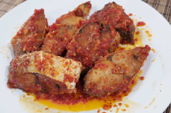 Review Ikan Pari Rica Rica Pedas Menggigit Lezat