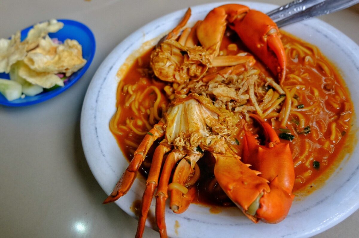 Review Mie Aceh Kepiting Dengan Rempah Yang Sangat Kuat