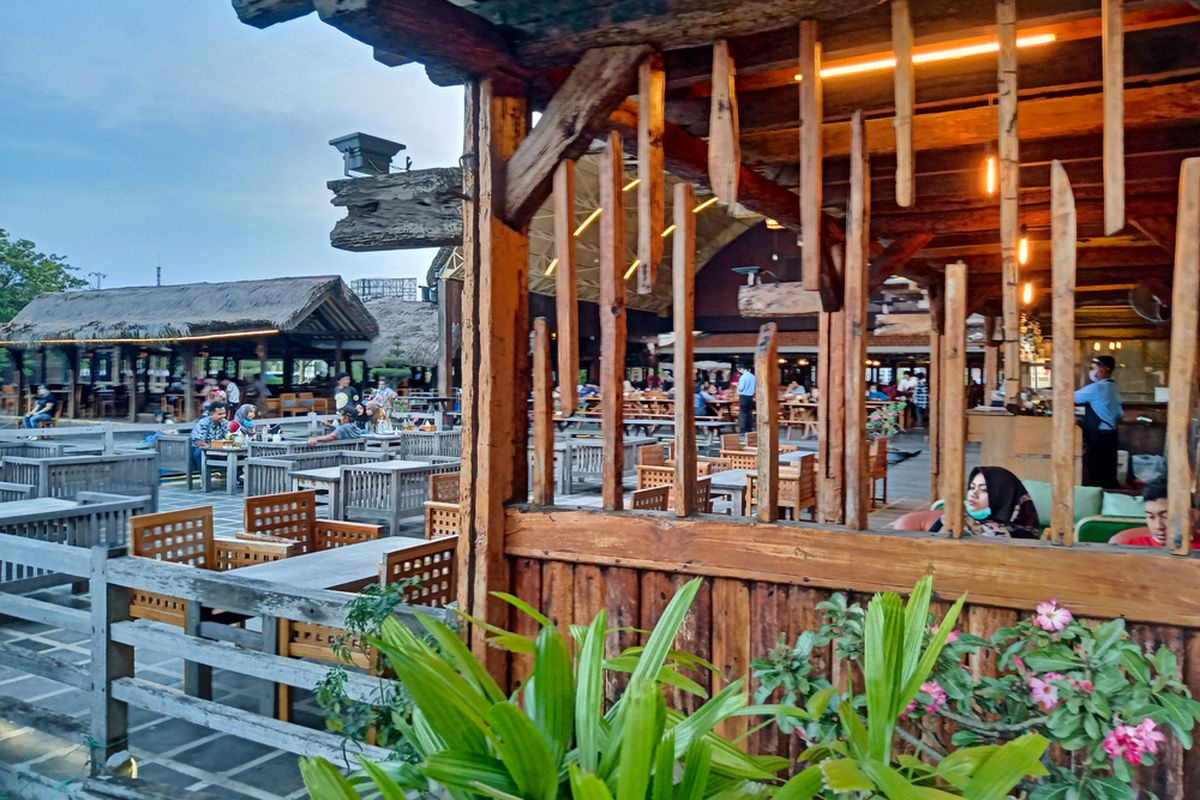 Tips Memilih Tempat Makan Lesehan Yang Nyaman Untuk Keluarga